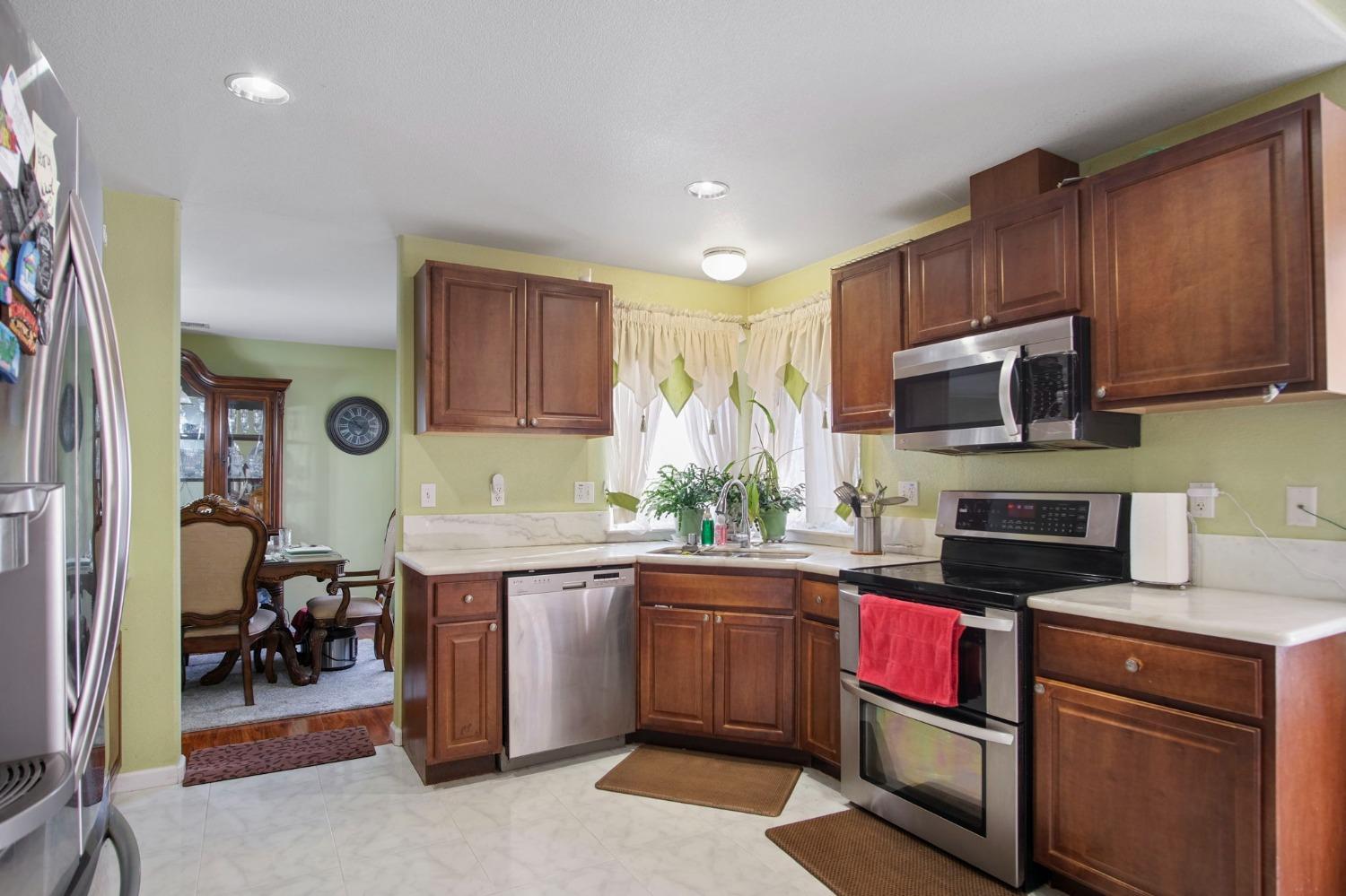 1568 Via Del Pettoruto, Gustine, CA 95322