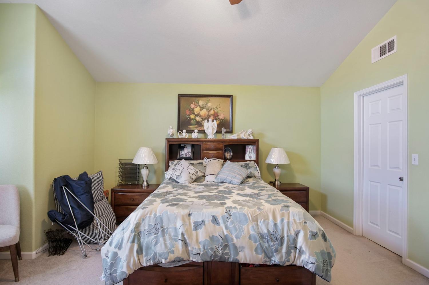 1568 Via Del Pettoruto, Gustine, CA 95322