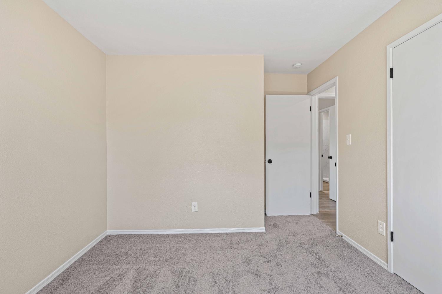 209 Carmillita Way, Modesto, CA 95354