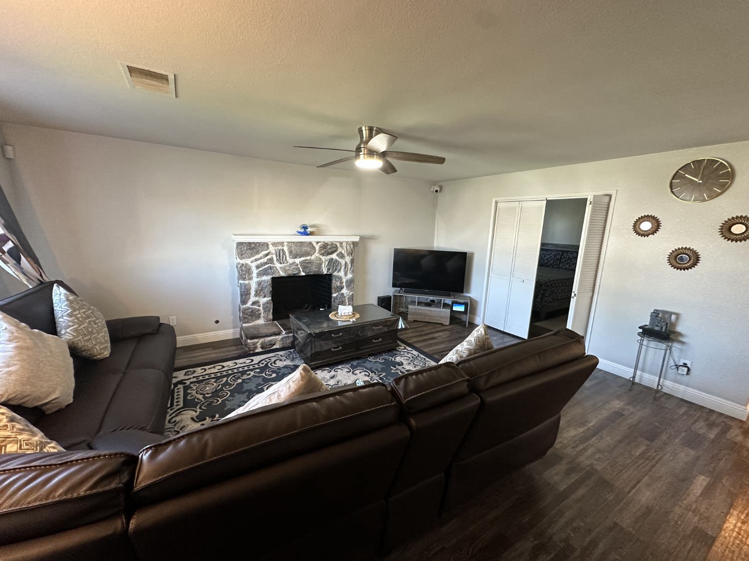 2160 Georgia Way, Turlock, CA 95382