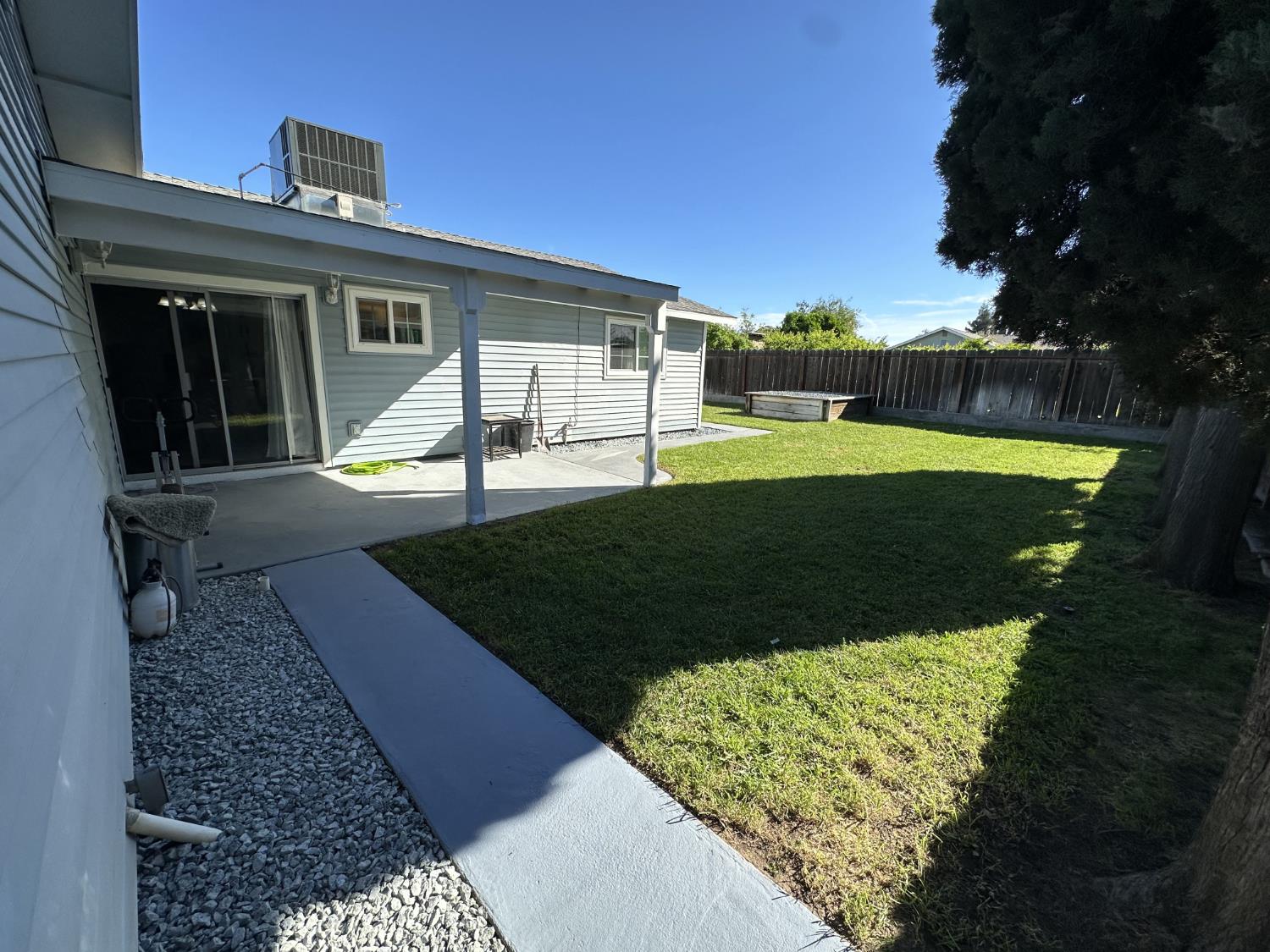 2160 Georgia Way, Turlock, CA 95382