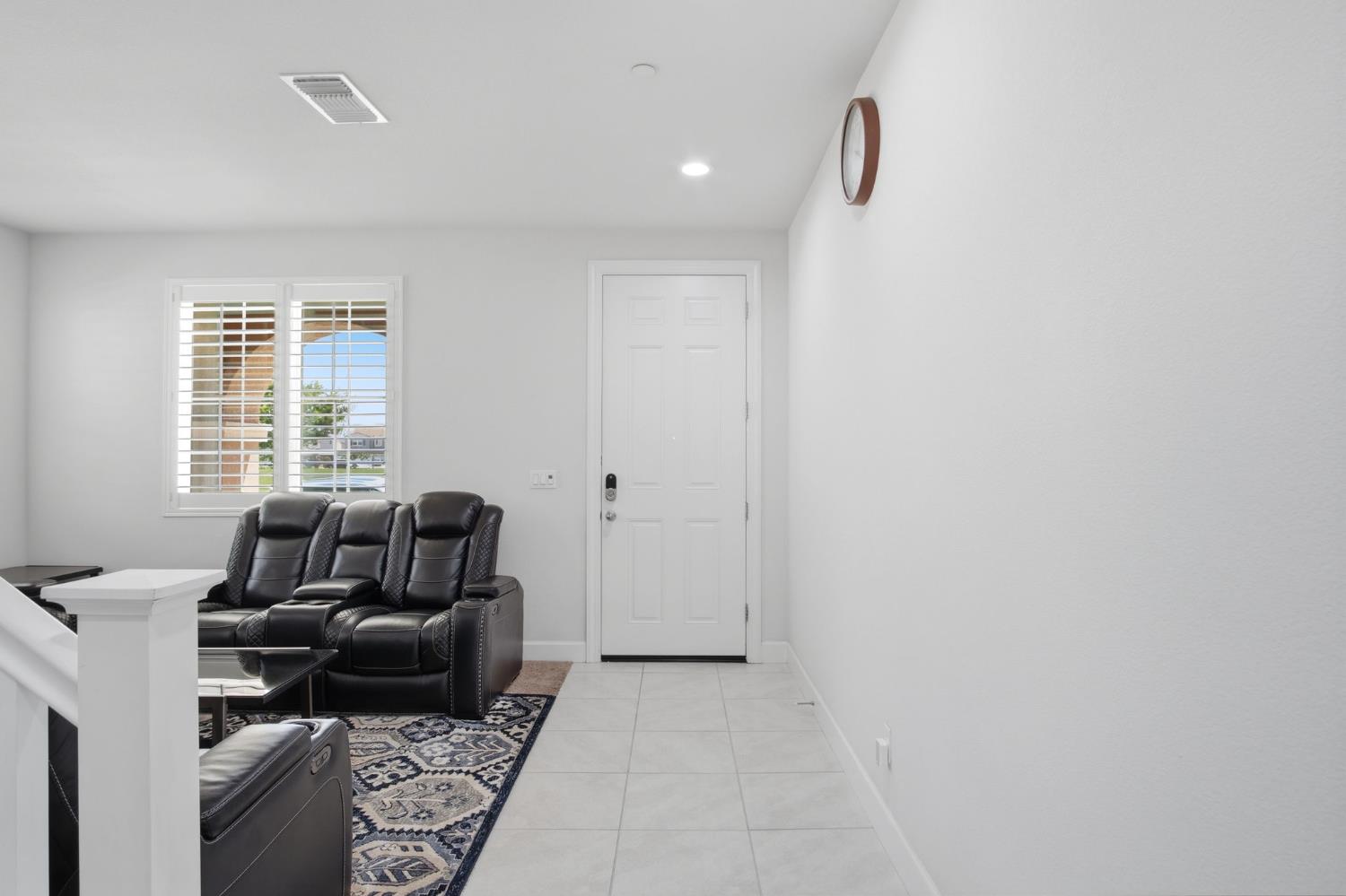 1487 Patriot St, Manteca, CA 95337