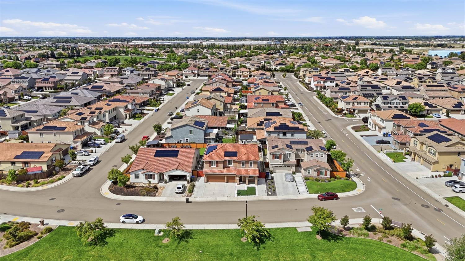 1487 Patriot St, Manteca, CA 95337