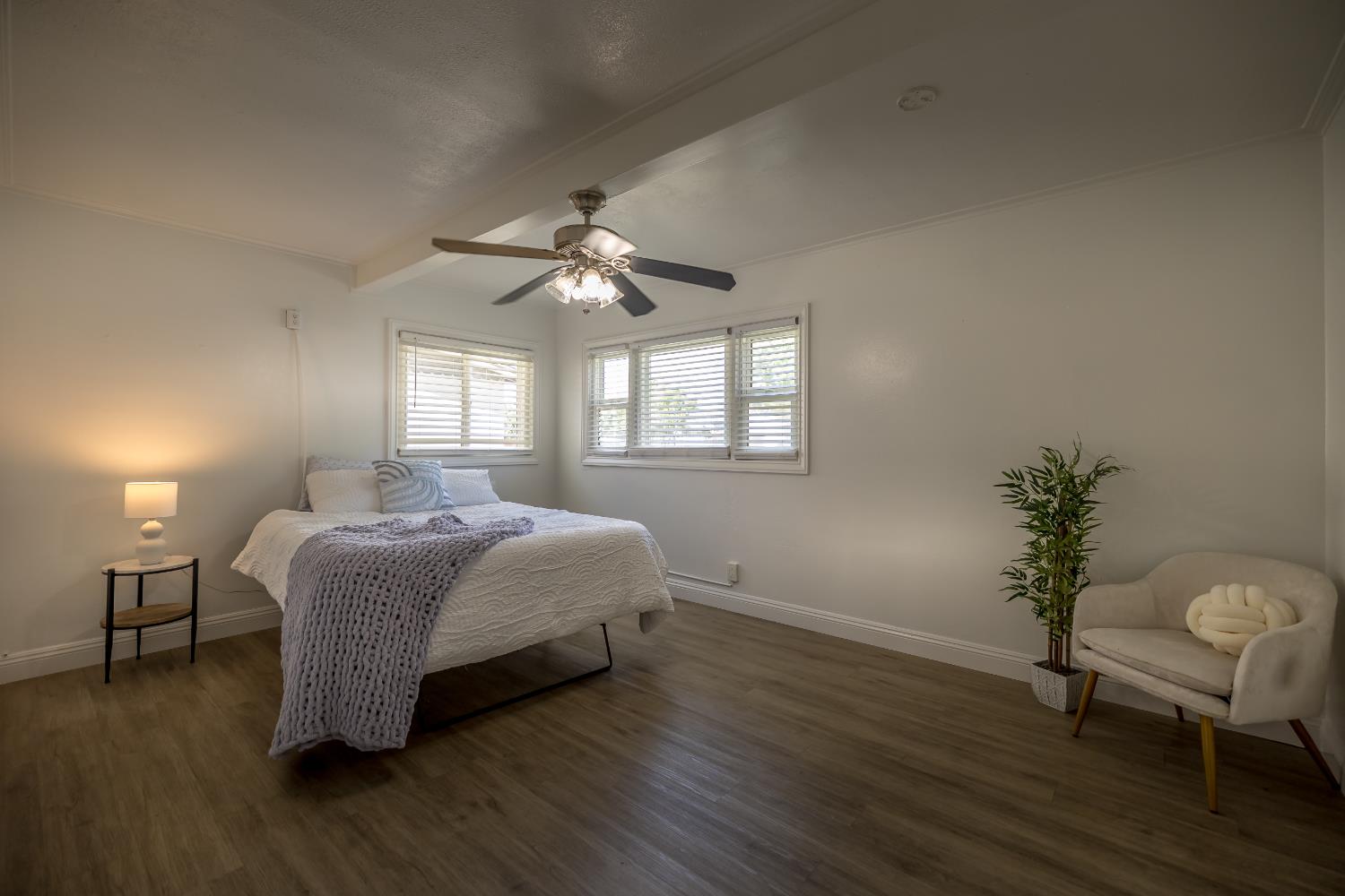 1417 Giahos Ave, Modesto, CA 95358