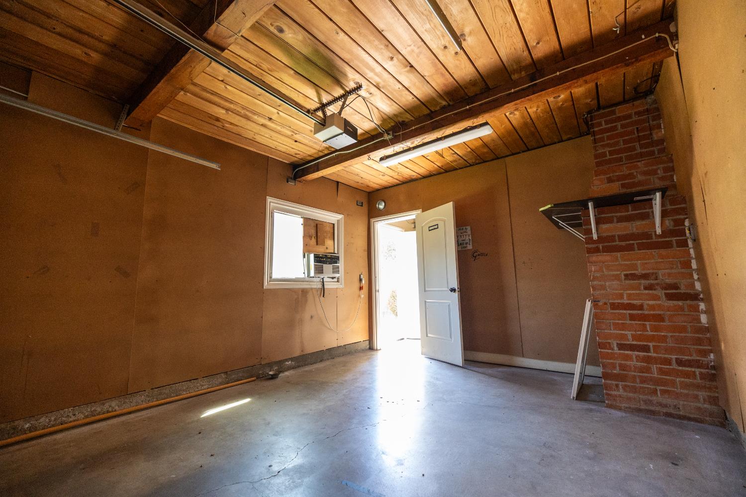 1417 Giahos Ave, Modesto, CA 95358