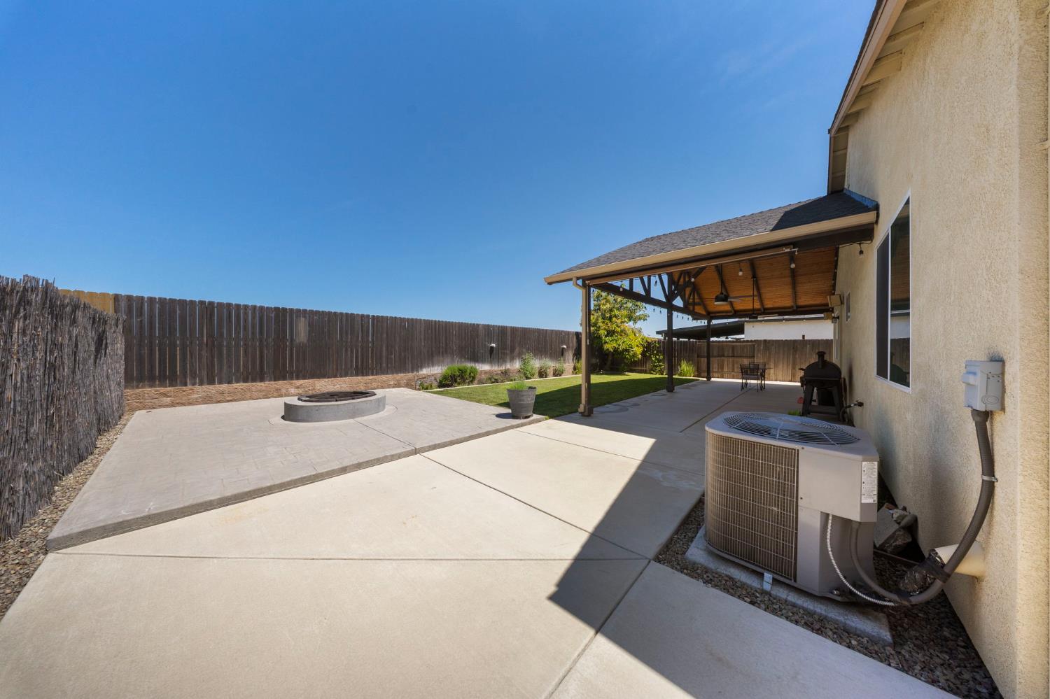 4727 Sophia Ct, Keyes, CA 95328