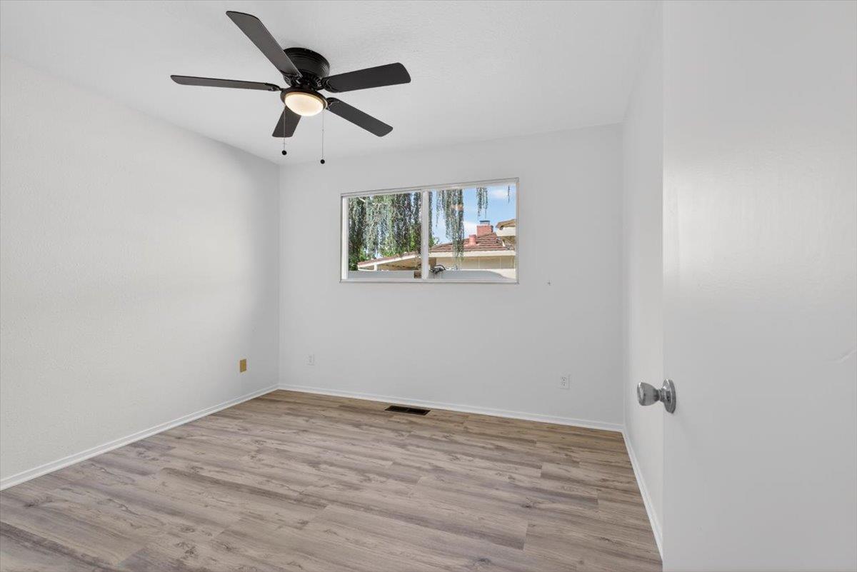 1820 Rockford Ave, Modesto, CA 95355