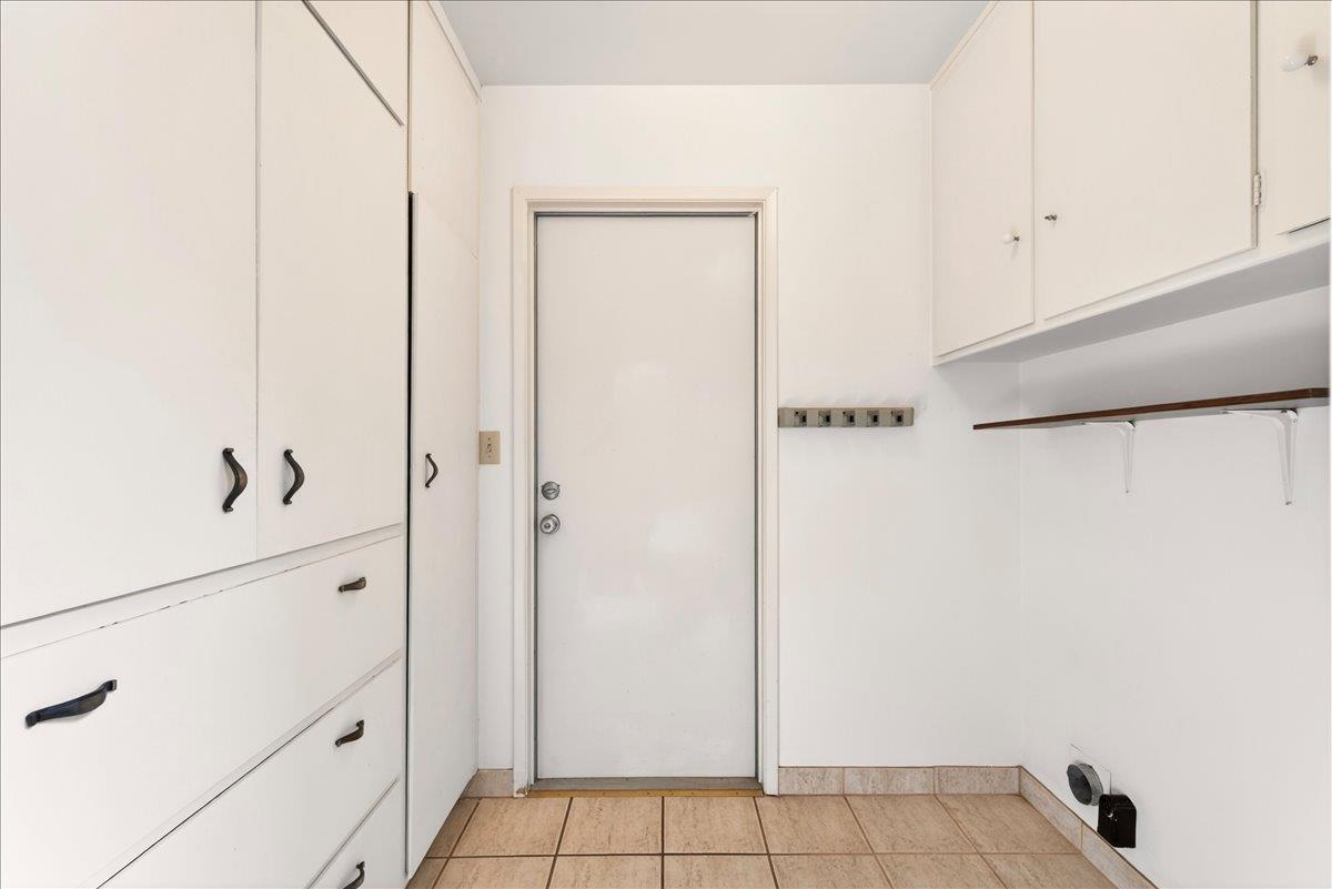 1820 Rockford Ave, Modesto, CA 95355