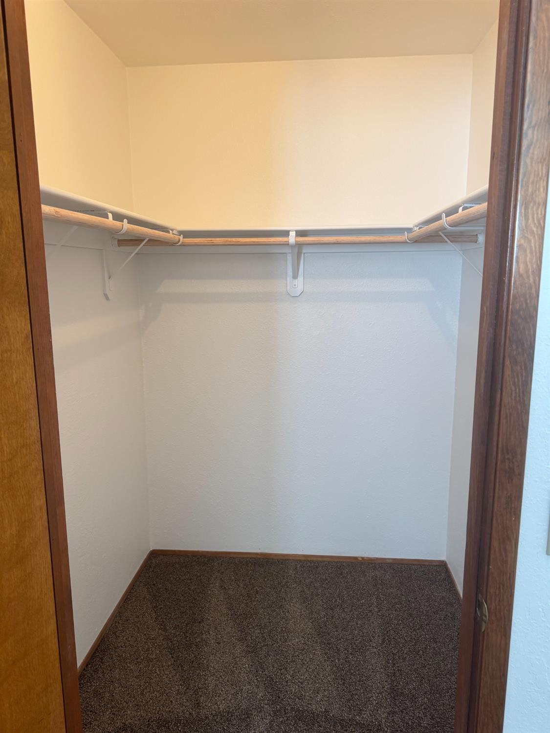 1205 Camden Pl, Manteca, CA 95336