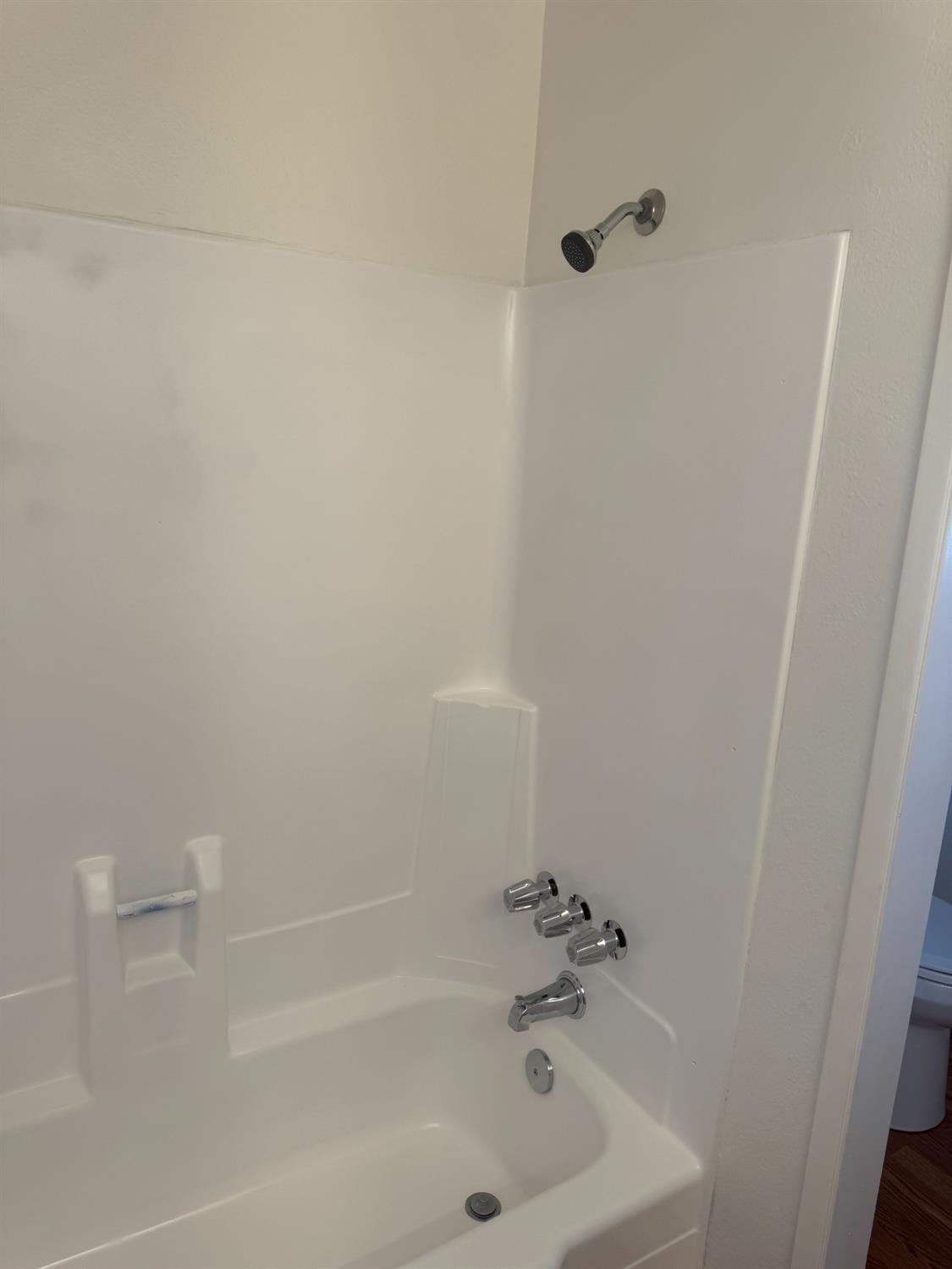 1205 Camden Pl, Manteca, CA 95336