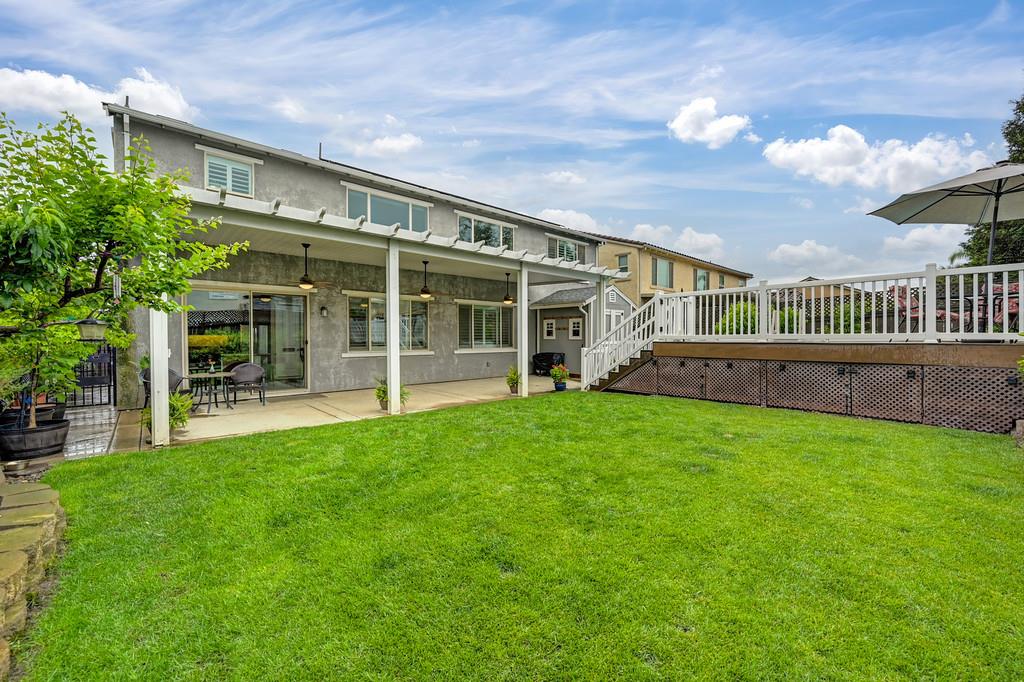 2213 Campolina Way, Oakdale, CA 95361