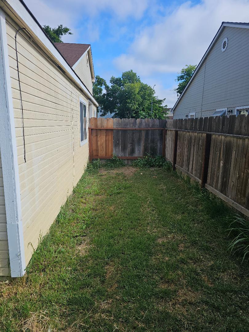 1772 Heritage Dr, Merced, CA 95341