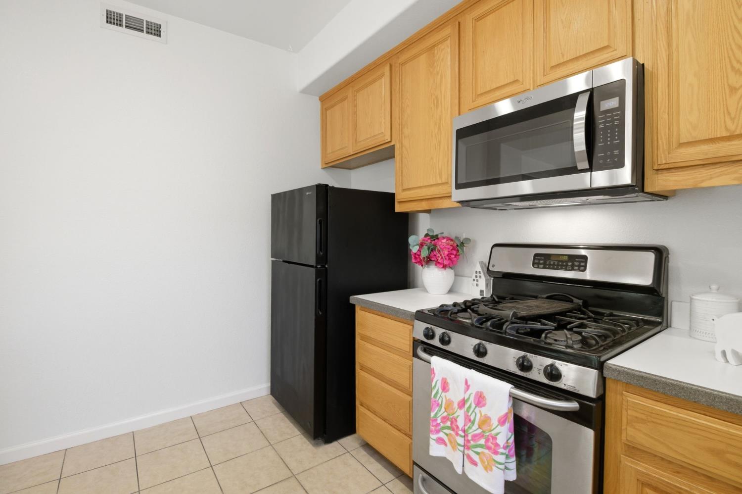 629 Betten St, Los Banos, CA 93635