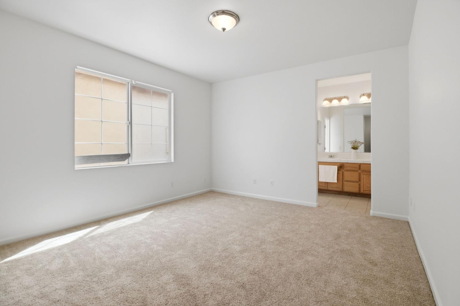 629 Betten St, Los Banos, CA 93635