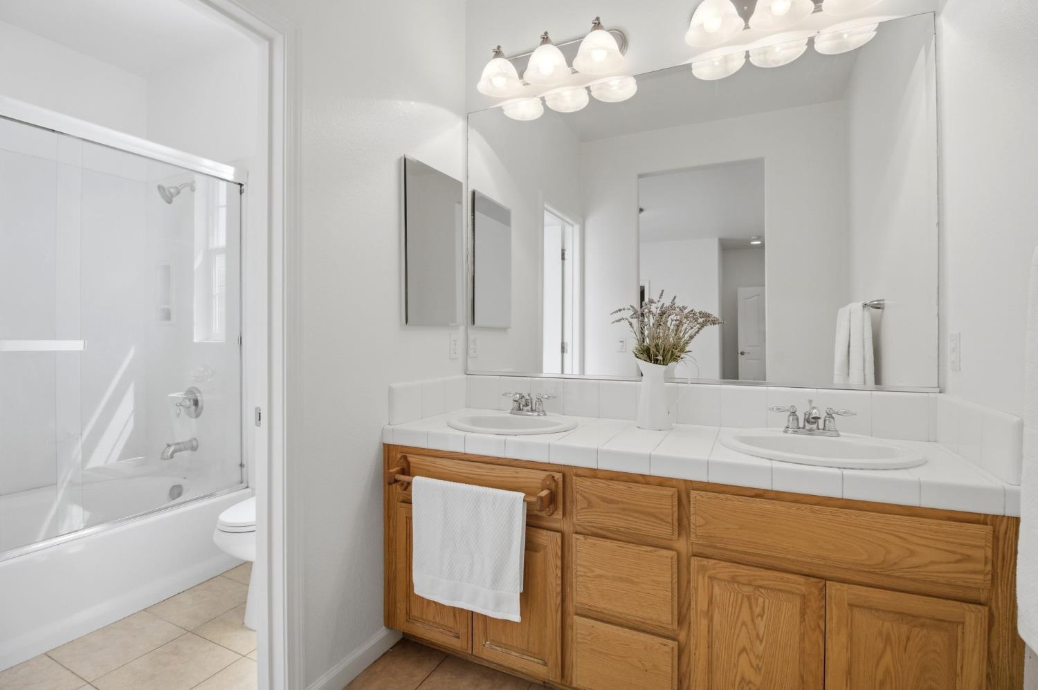 629 Betten St, Los Banos, CA 93635