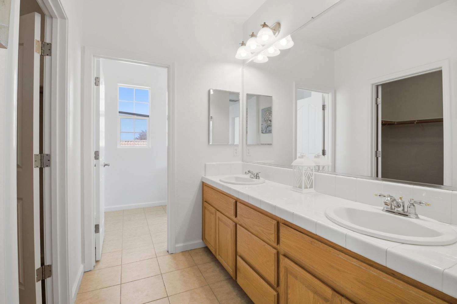 629 Betten St, Los Banos, CA 93635