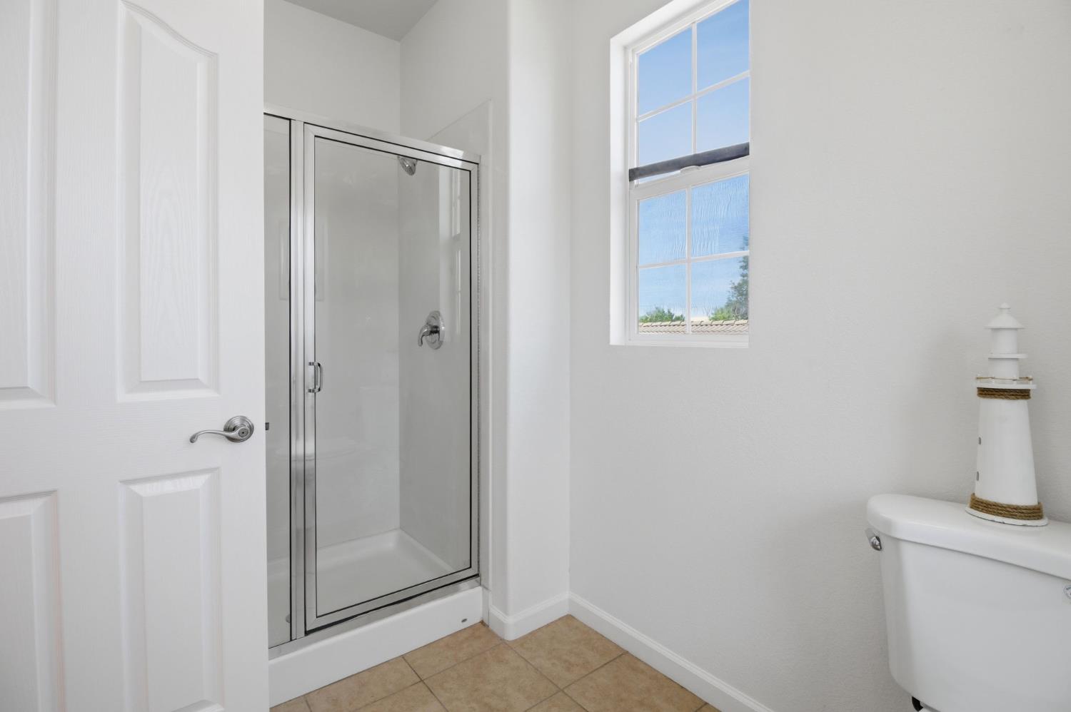 629 Betten St, Los Banos, CA 93635