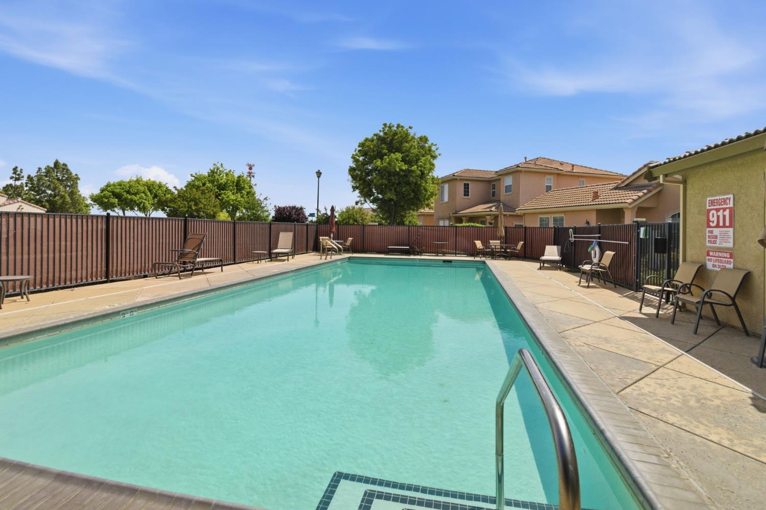 629 Betten St, Los Banos, CA 93635