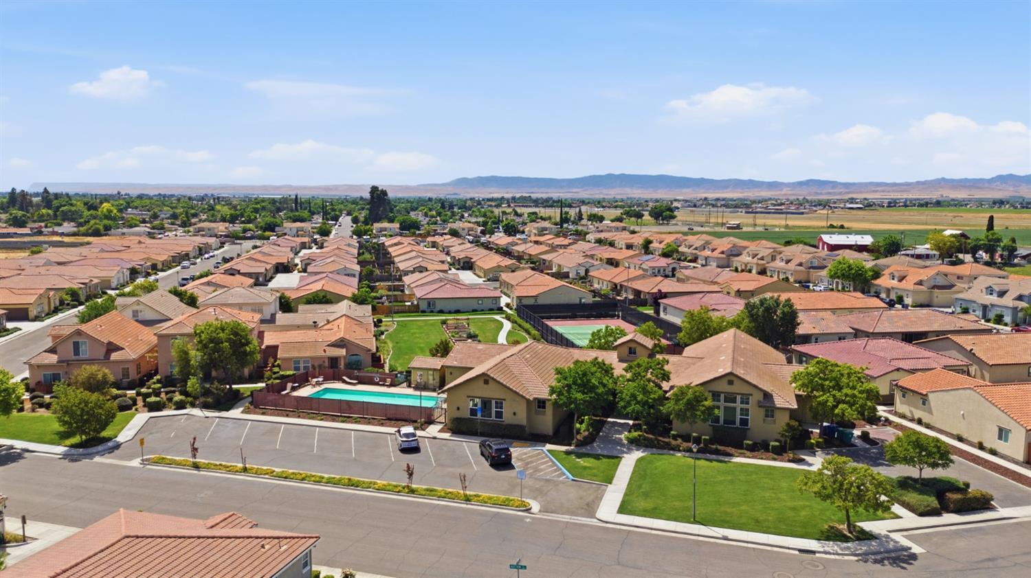 629 Betten St, Los Banos, CA 93635