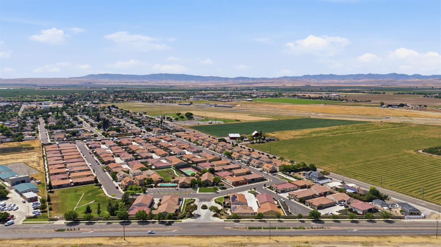 629 Betten St, Los Banos, CA 93635