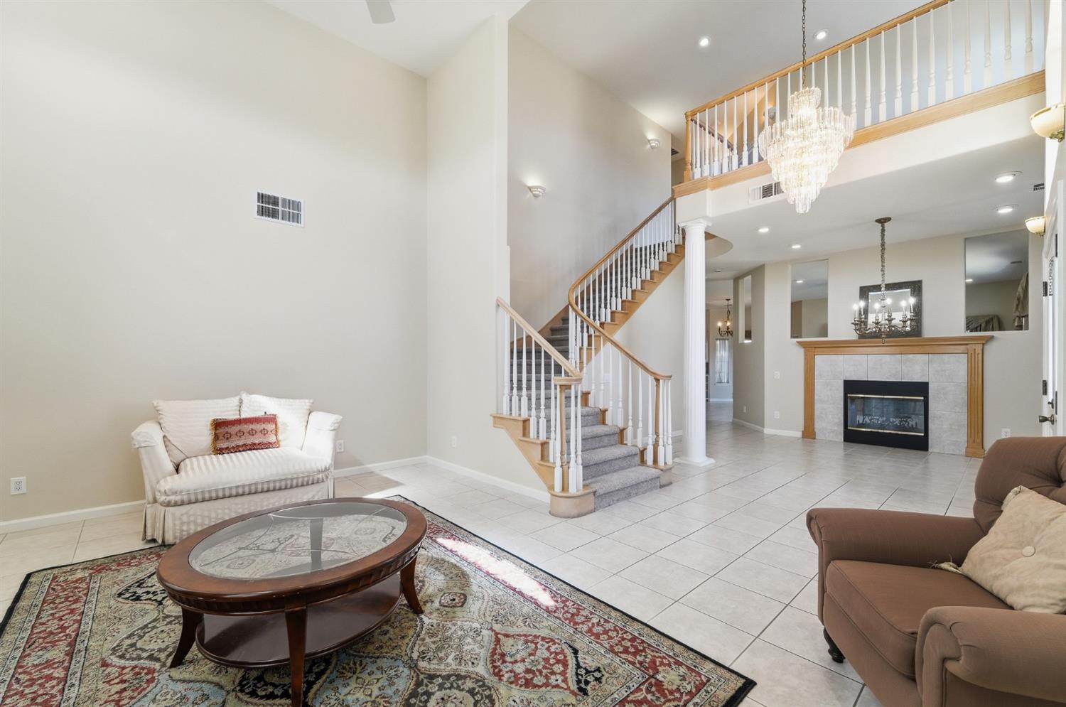 2273 McCaffery Ln, Riverbank, CA 95367