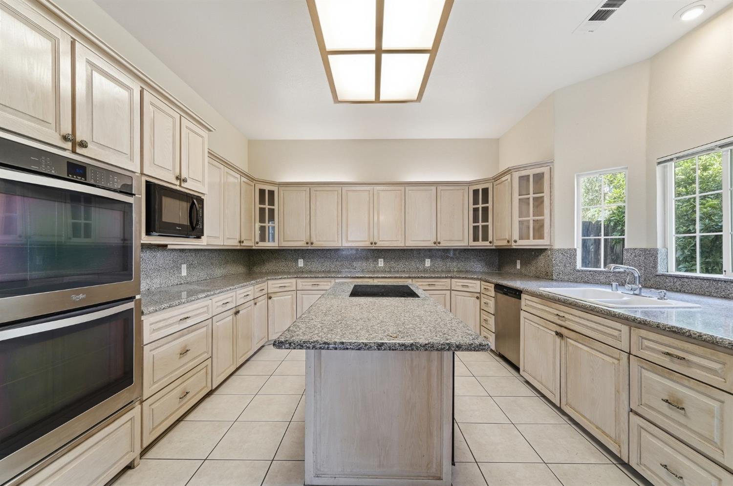 2273 McCaffery Ln, Riverbank, CA 95367