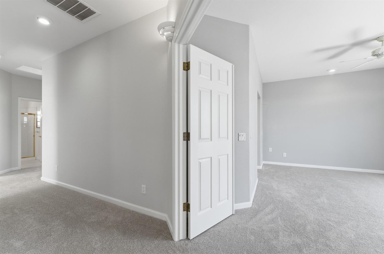 2273 McCaffery Ln, Riverbank, CA 95367