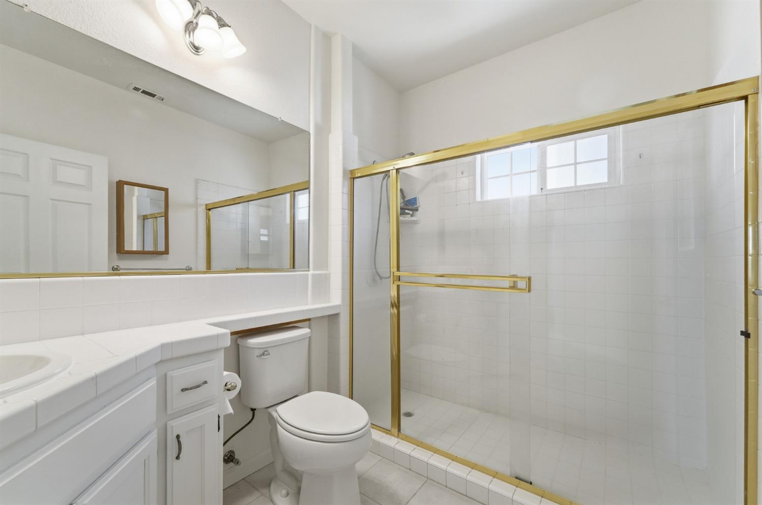 2273 McCaffery Ln, Riverbank, CA 95367