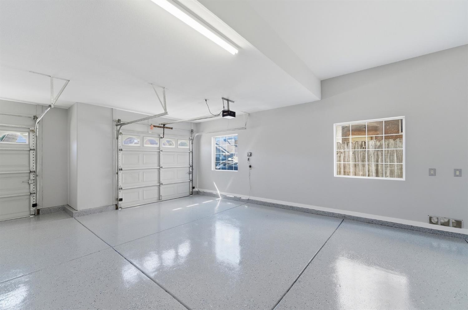 2273 McCaffery Ln, Riverbank, CA 95367