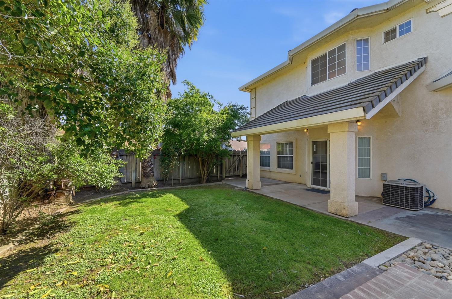 2273 McCaffery Ln, Riverbank, CA 95367