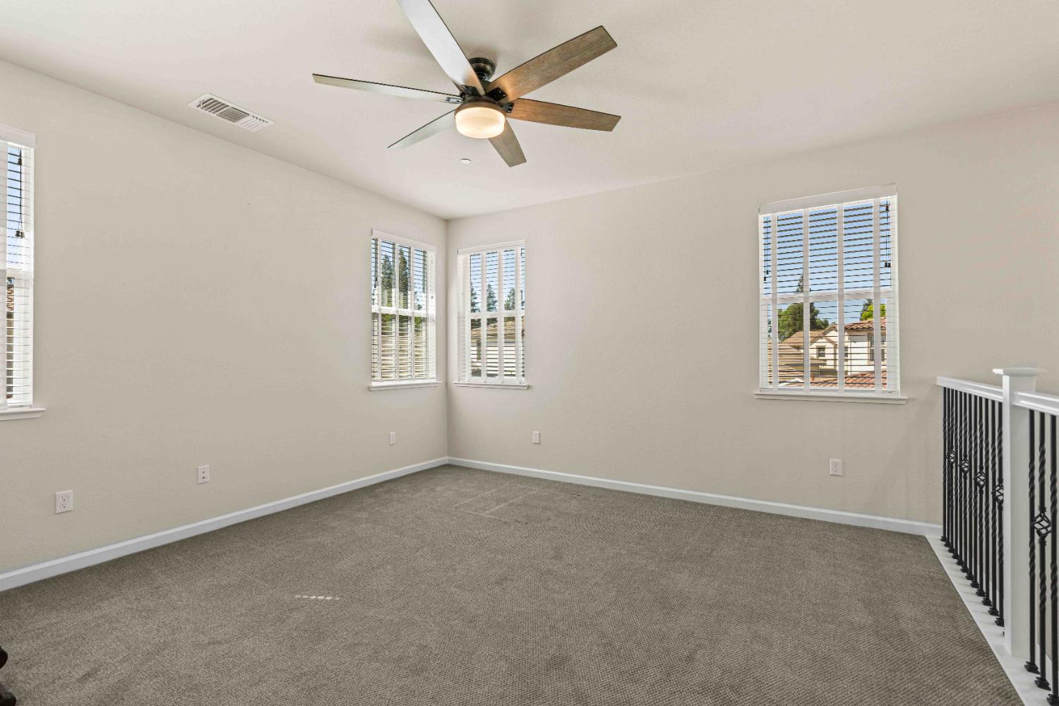 3264 Showcase Way, Modesto, CA 95356