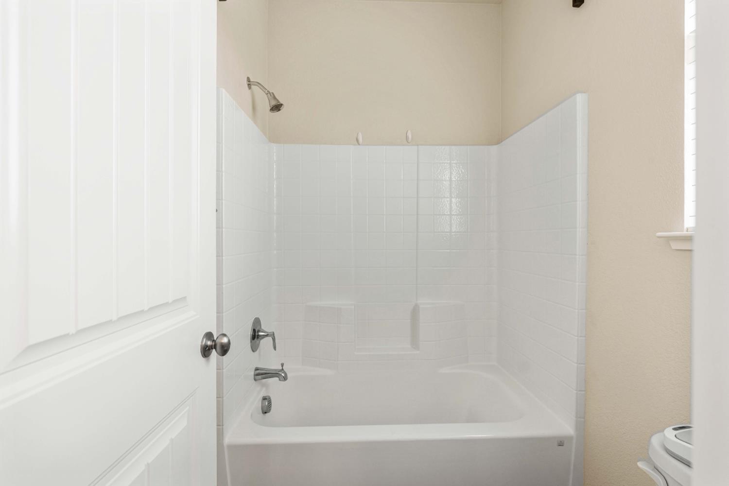 3264 Showcase Way, Modesto, CA 95356