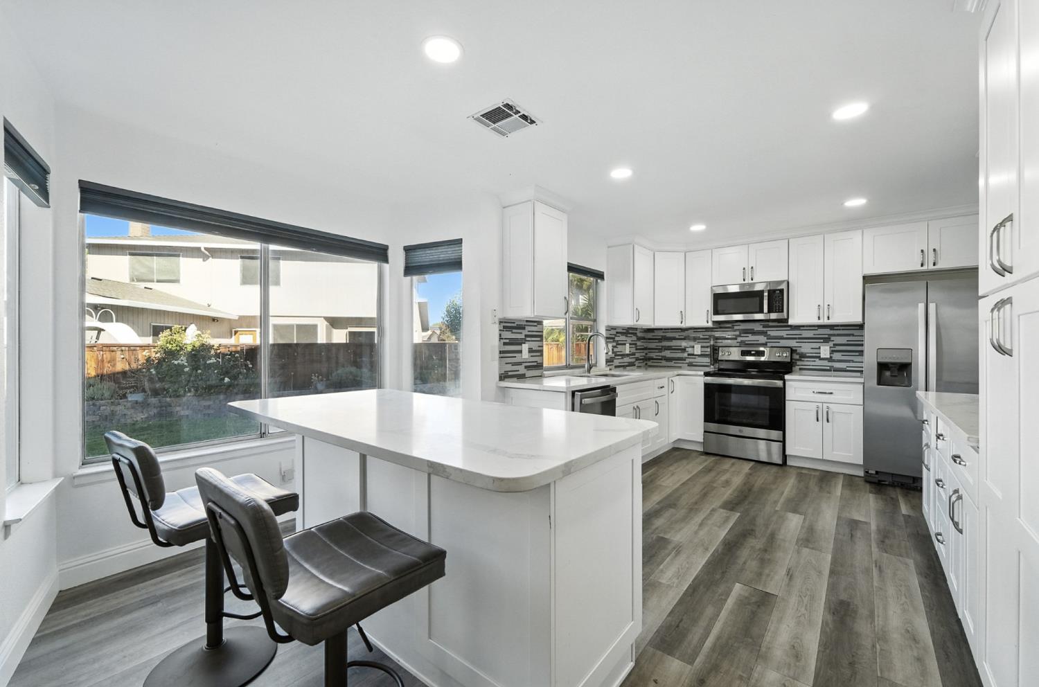 1309 Ruffino Ct, Manteca, CA 95336