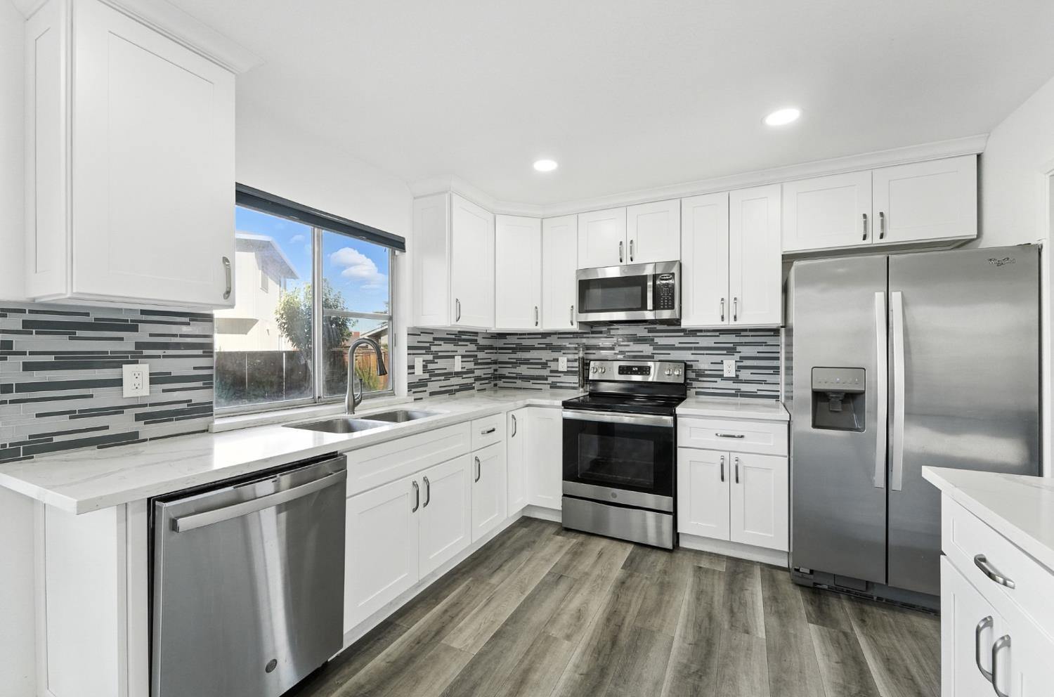 1309 Ruffino Ct, Manteca, CA 95336