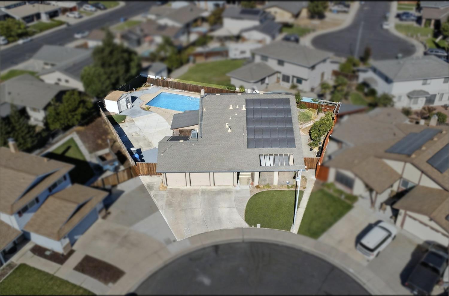 1309 Ruffino Ct, Manteca, CA 95336