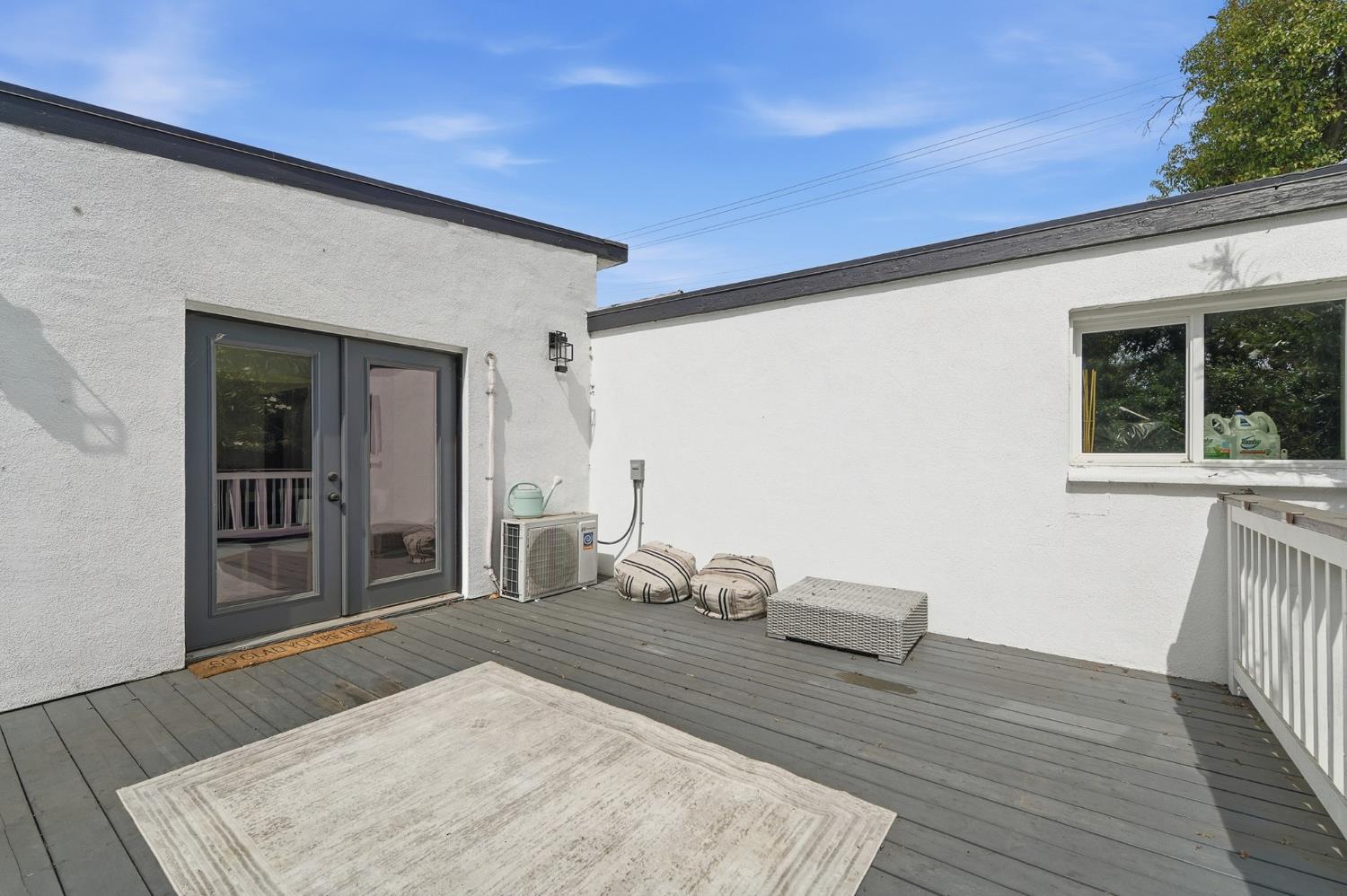 2124 Scenic Dr, Modesto, CA 95355