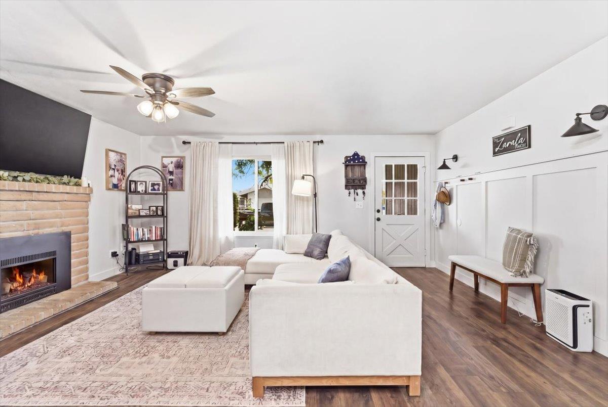 1327 Elena Dr, Ripon, CA 95366