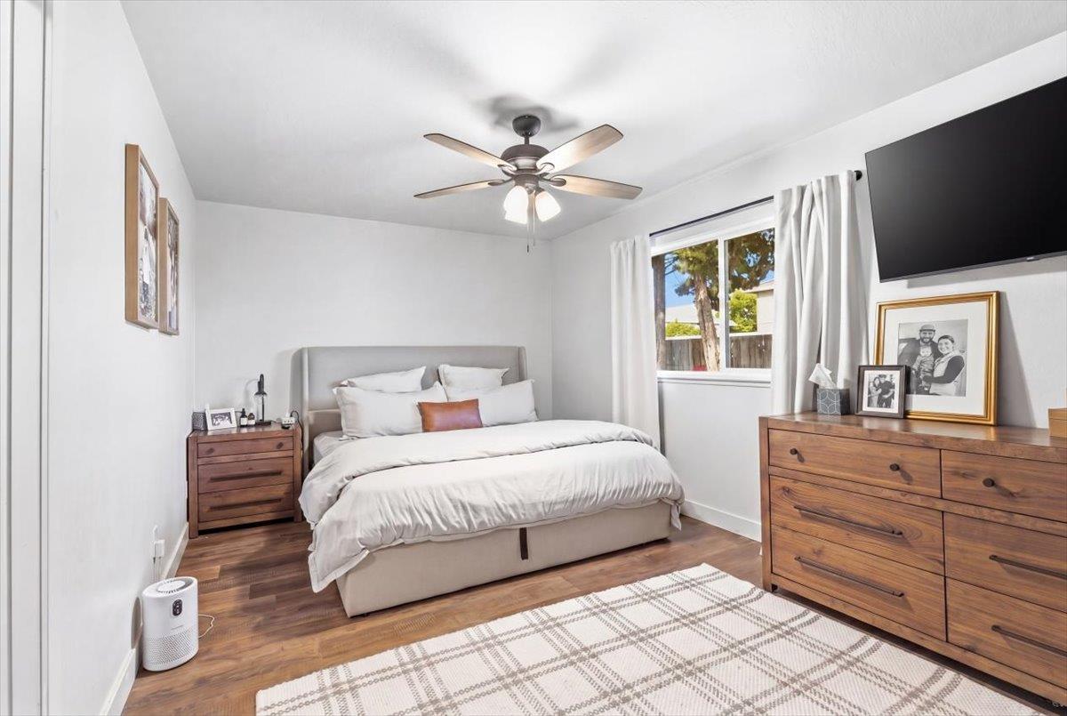 1327 Elena Dr, Ripon, CA 95366