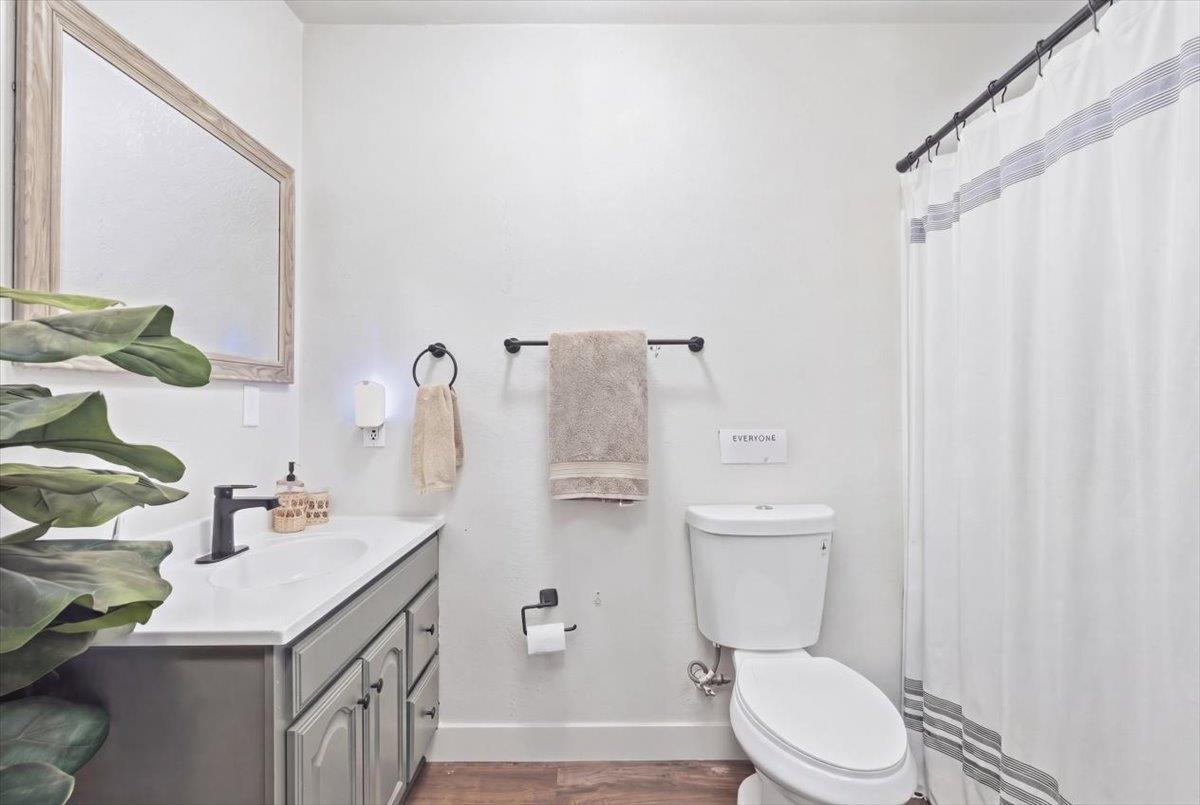 1327 Elena Dr, Ripon, CA 95366