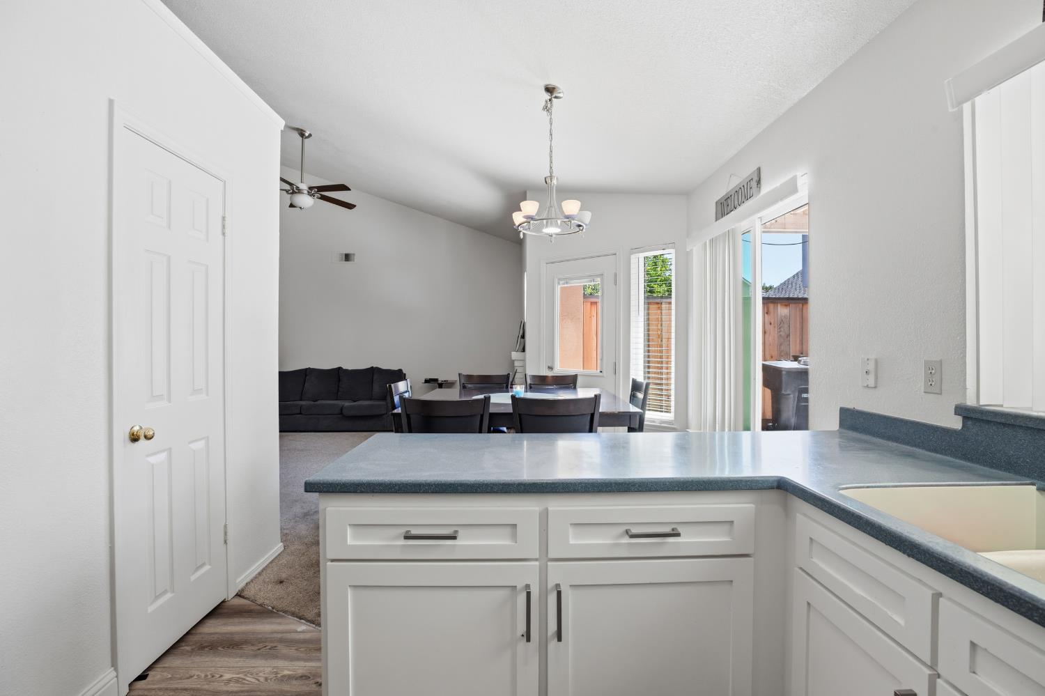 2828 Field Stone St, Modesto, CA 95355