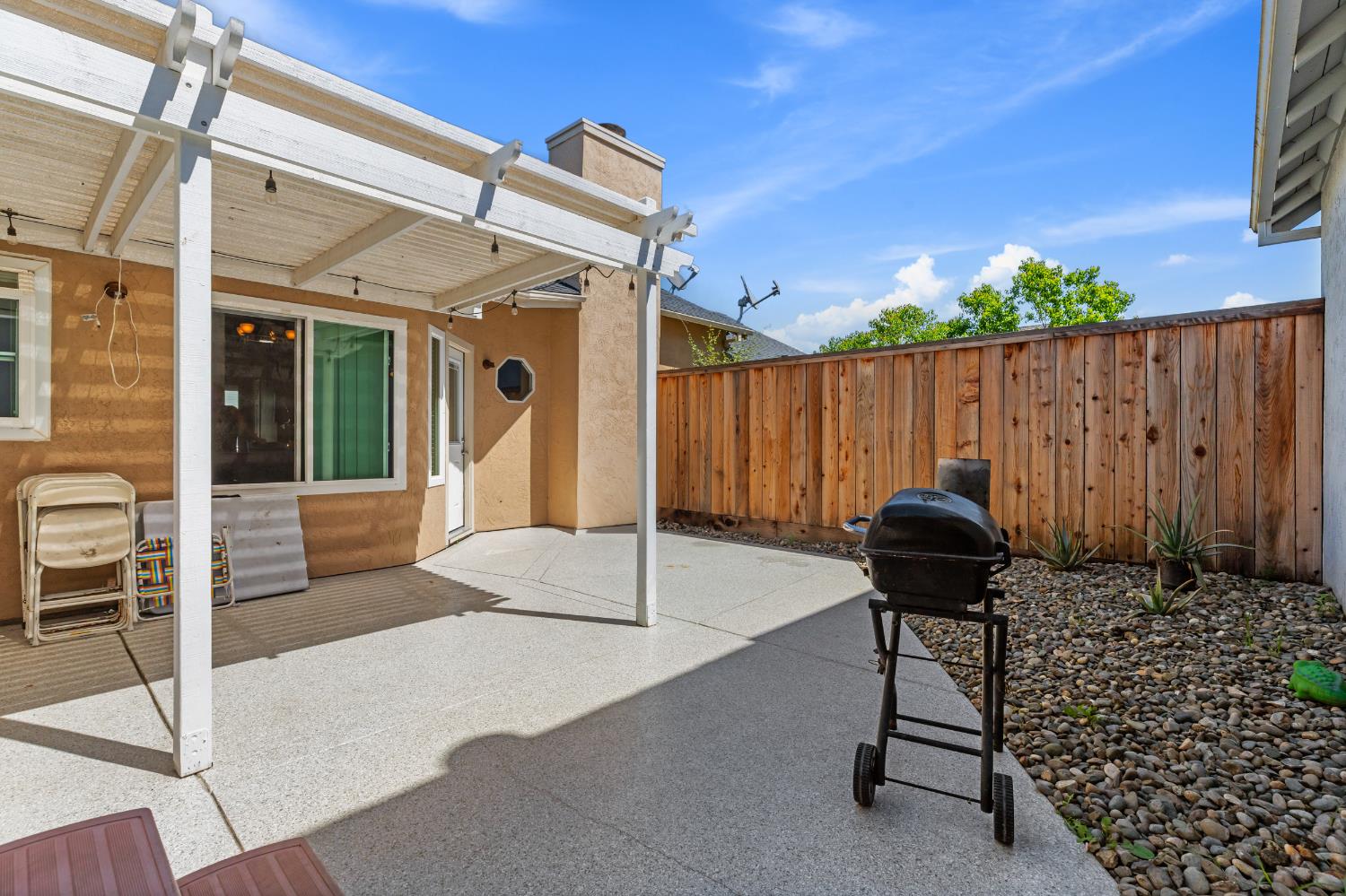 2828 Field Stone St, Modesto, CA 95355