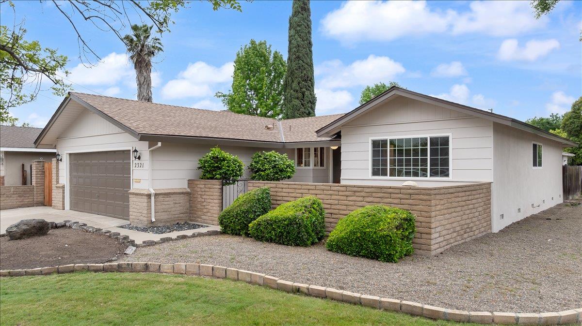 2321 Laguna Dr, Modesto, CA 95350