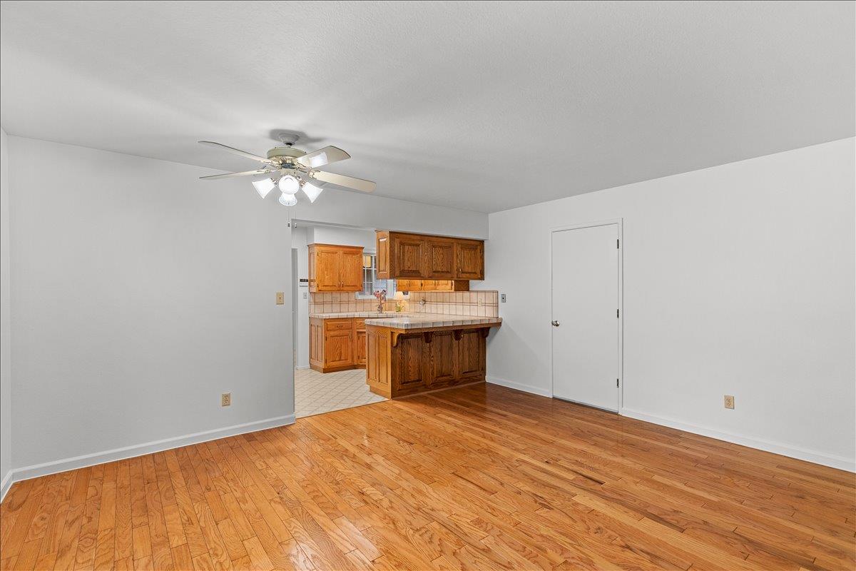 2321 Laguna Dr, Modesto, CA 95350