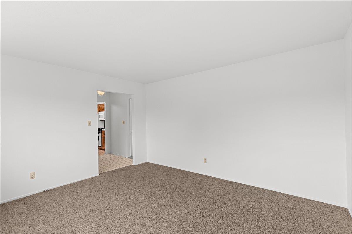 2321 Laguna Dr, Modesto, CA 95350