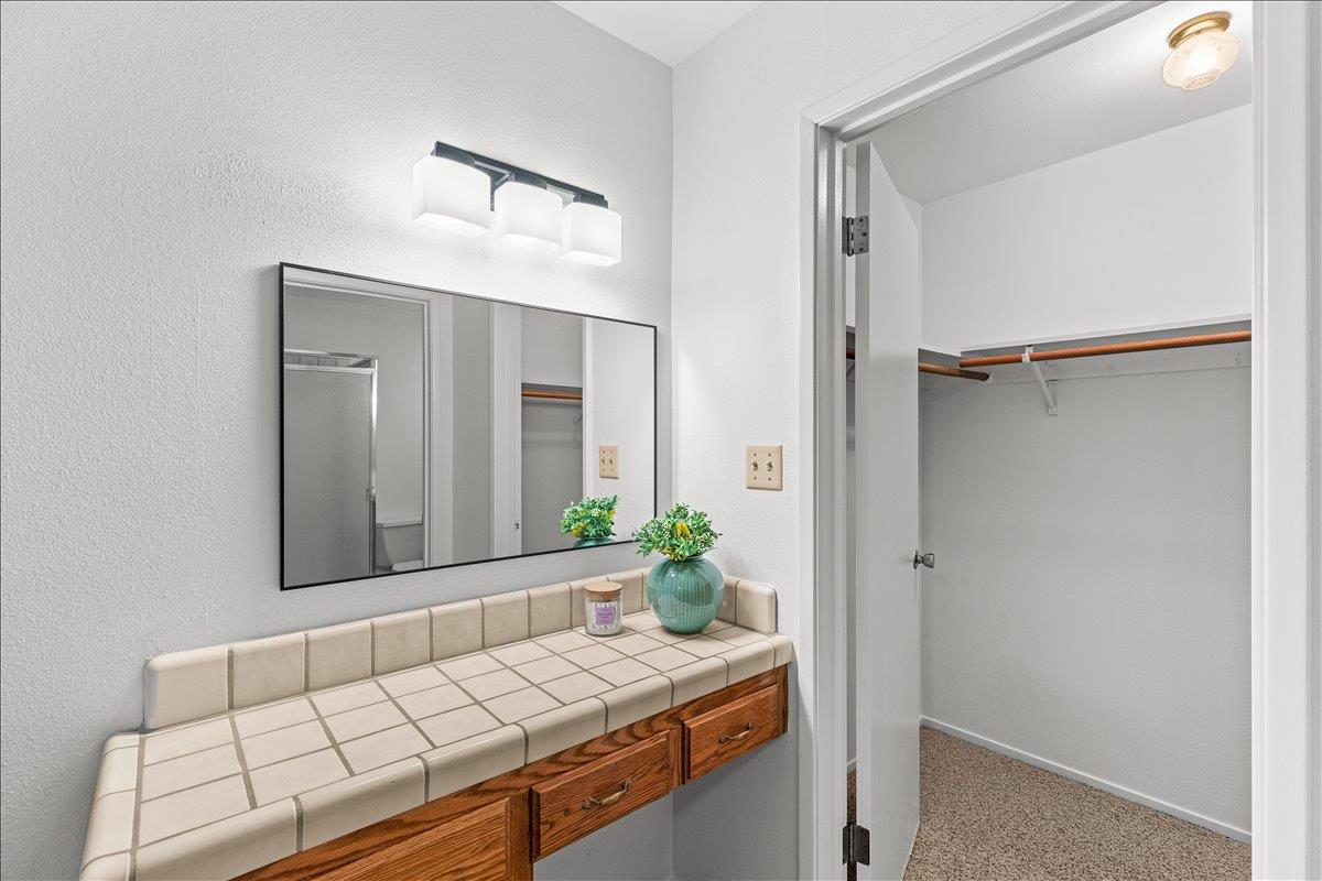 2321 Laguna Dr, Modesto, CA 95350