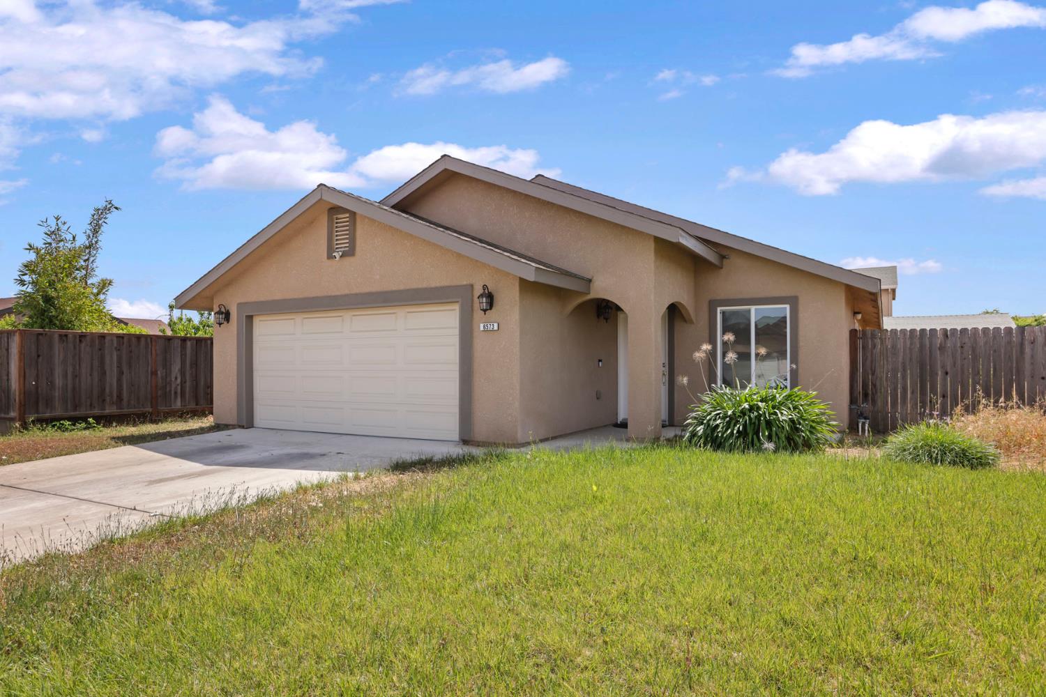 6573 Hastings Dr, Winton, CA 95388