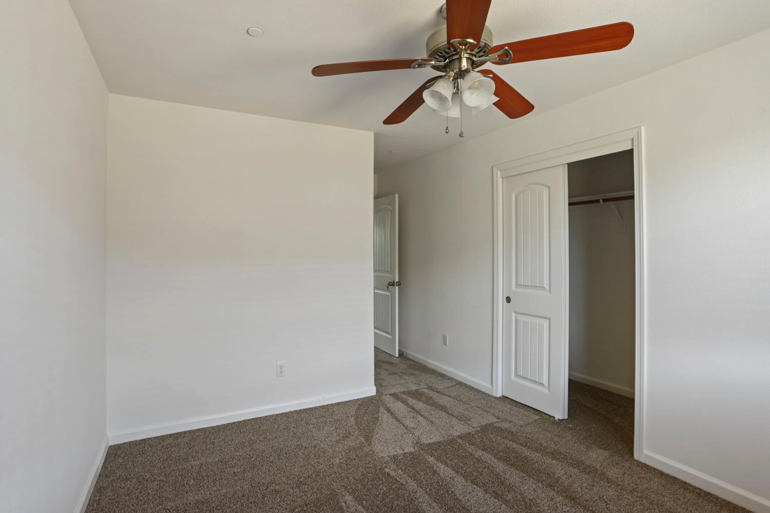 6573 Hastings Dr, Winton, CA 95388