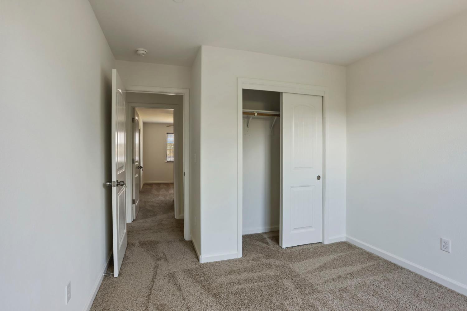 6573 Hastings Dr, Winton, CA 95388