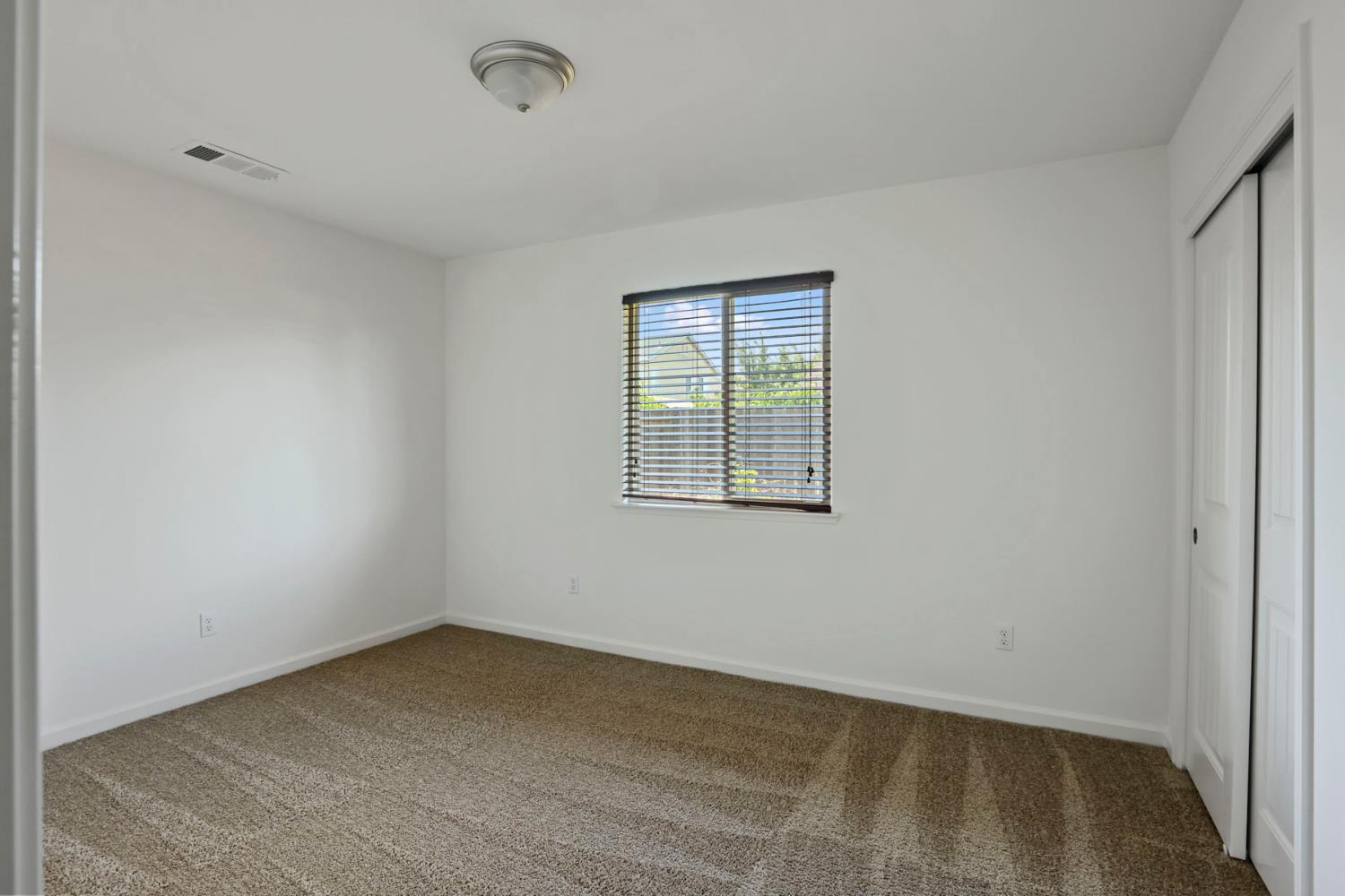 6573 Hastings Dr, Winton, CA 95388