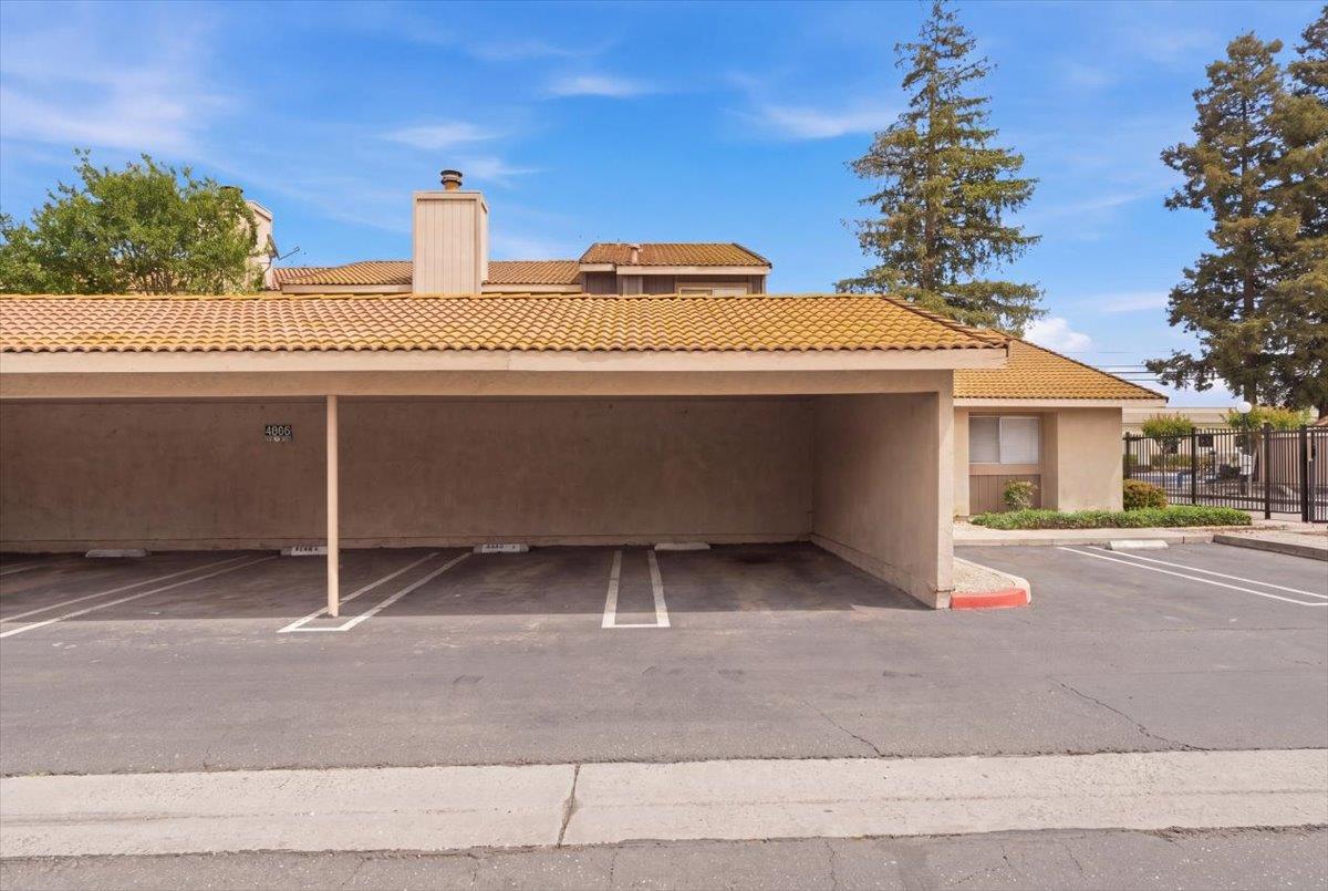 4085 Dale Rd #B, Modesto, CA 95356